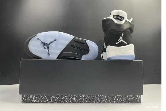 CT4838-011 Jordan CT4838-011 “Oreo” Air 5 0503